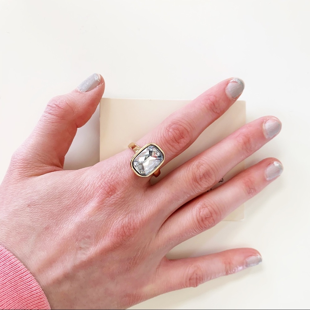 NWT Gold Tone Rectangular Bling Ring